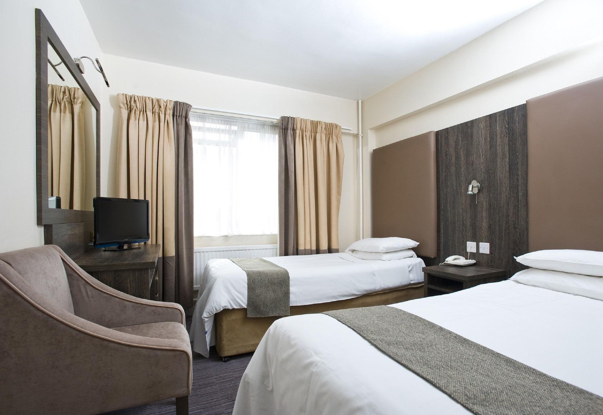 Lily Hotel London