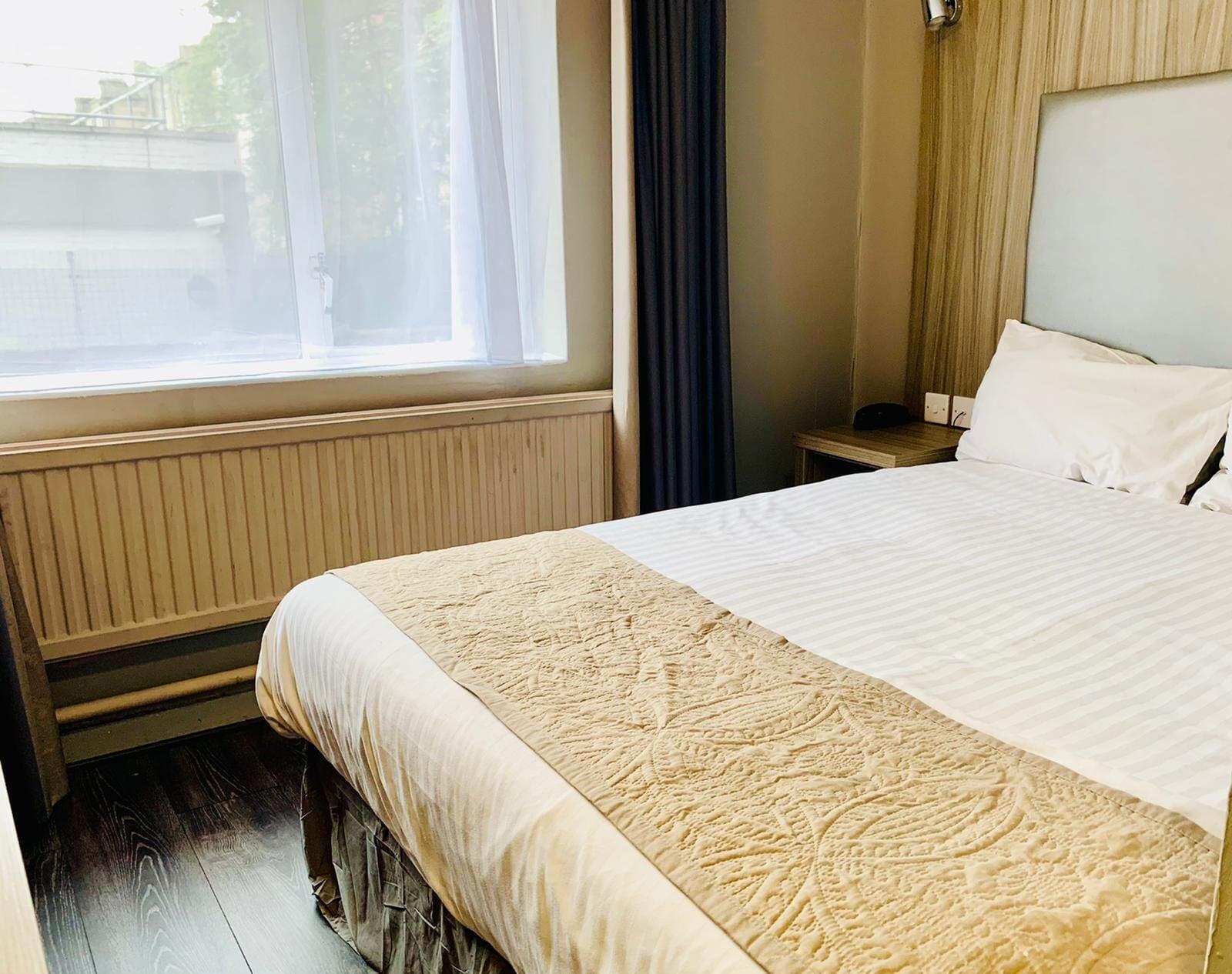 Lily Hotel London