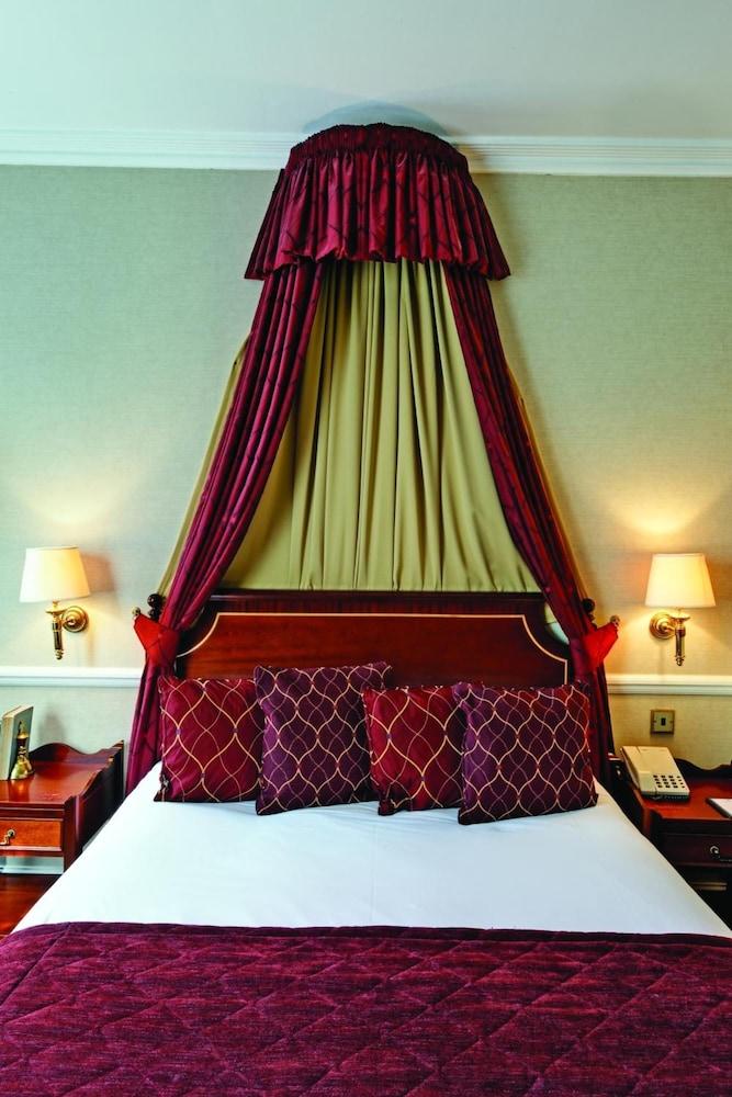 Hotell Grange Blooms 4*