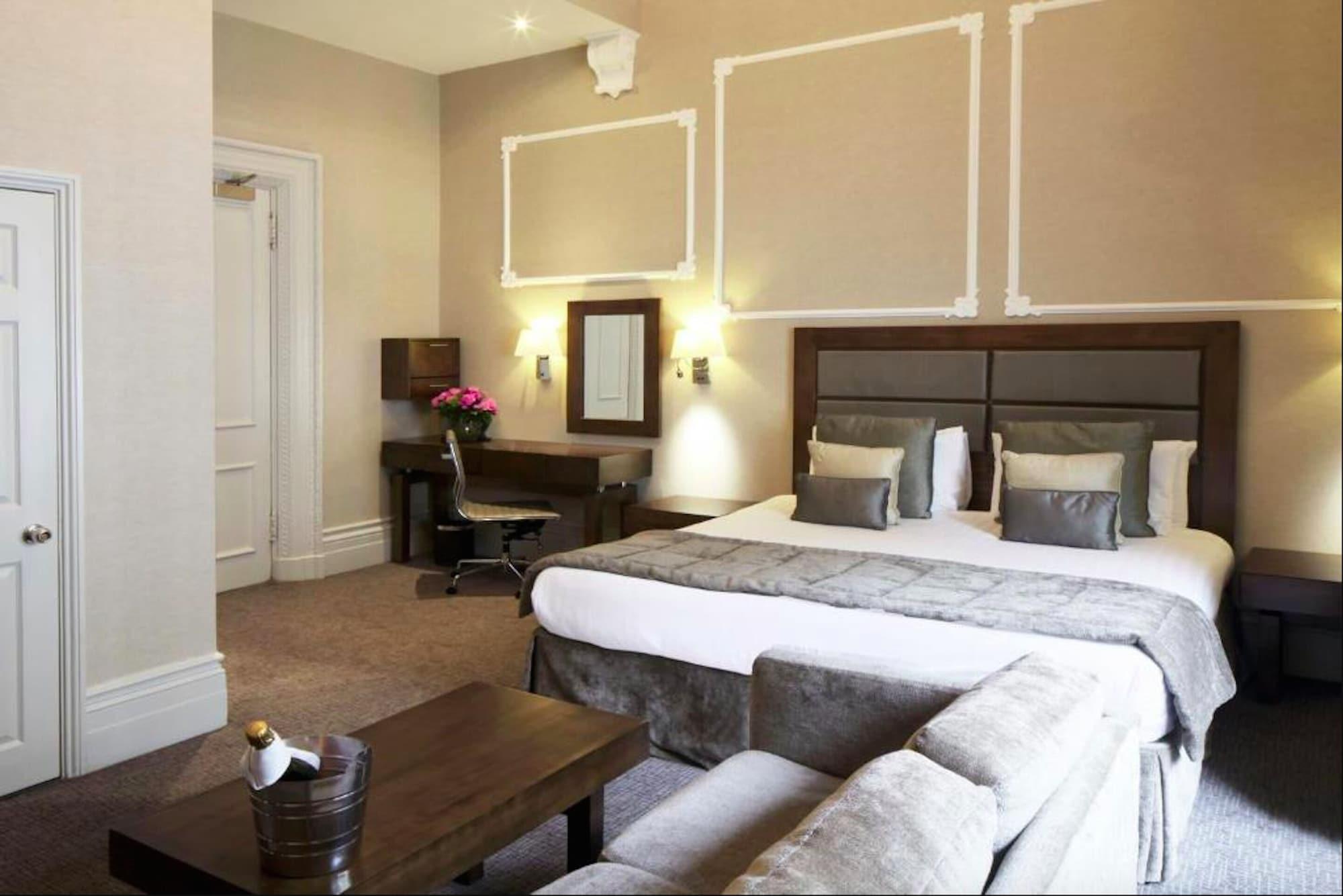 Gem Strathmore Hotel