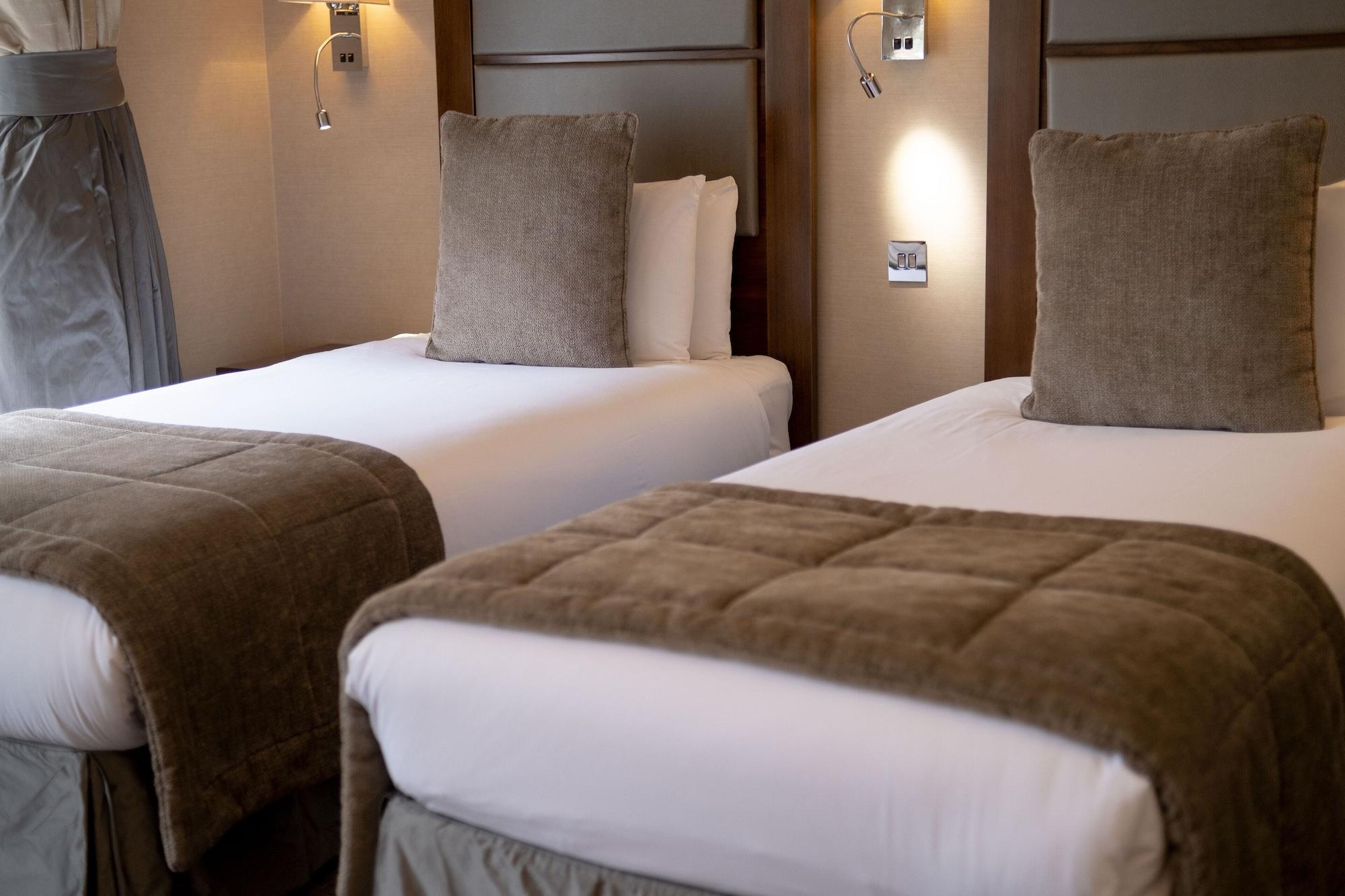Gem Strathmore Hotel London