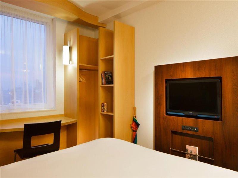 Ibis Blackfriars Hotel London