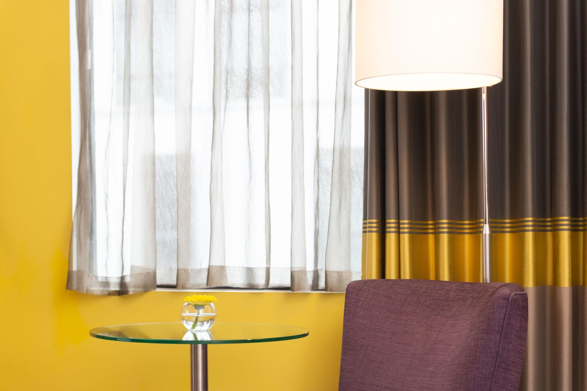 Hilton Wembley Hotel 4*