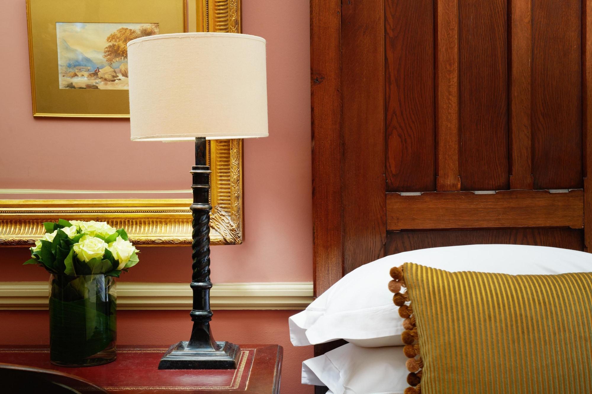 Hotel The Gore - Starhotels Collezione Londres