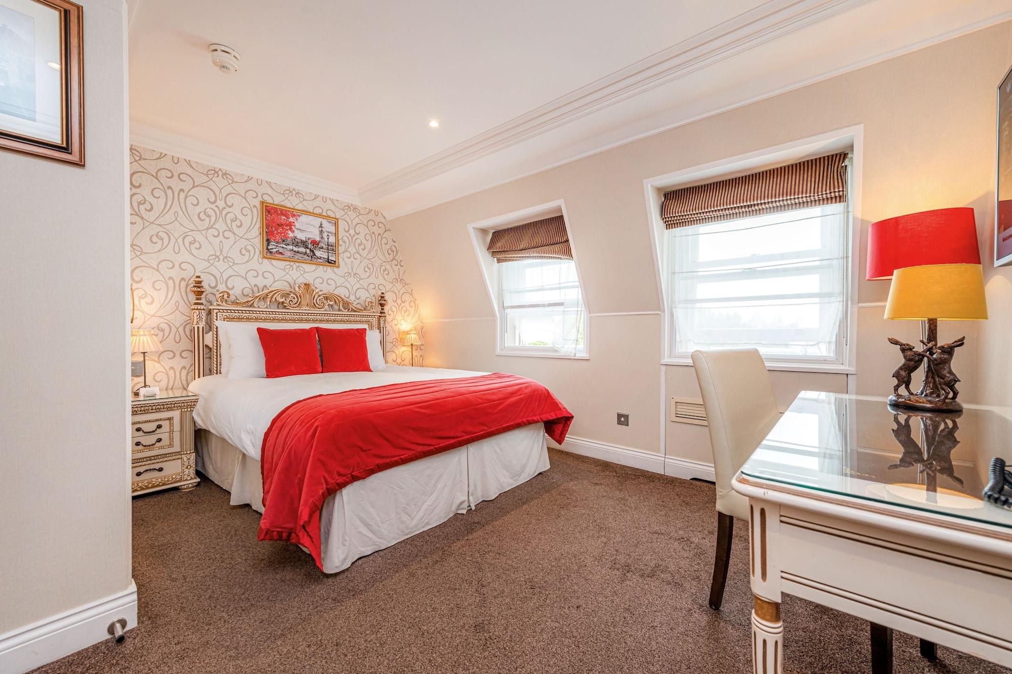 Hotel Ashburn 4*