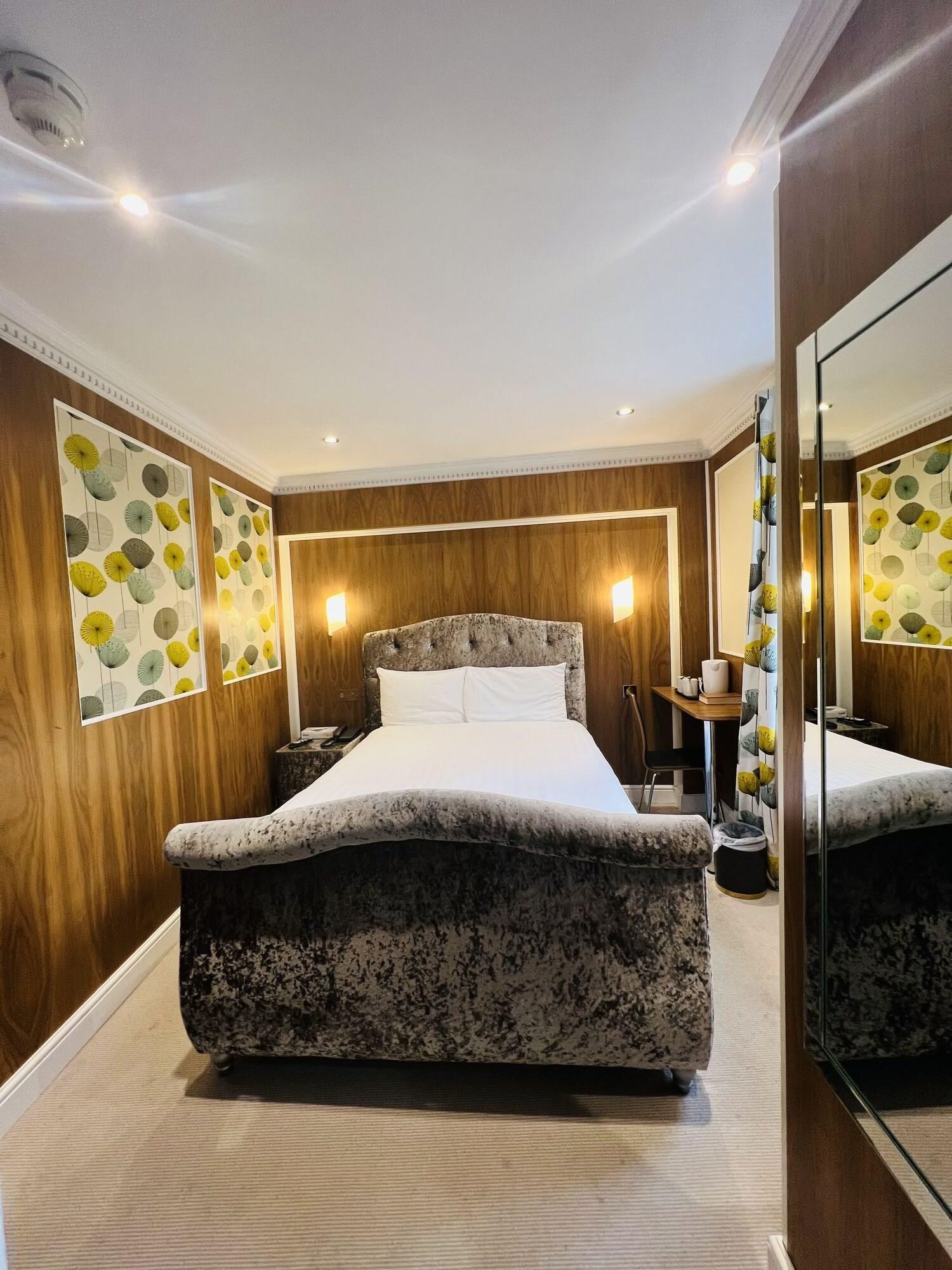 Cheshire Hotell