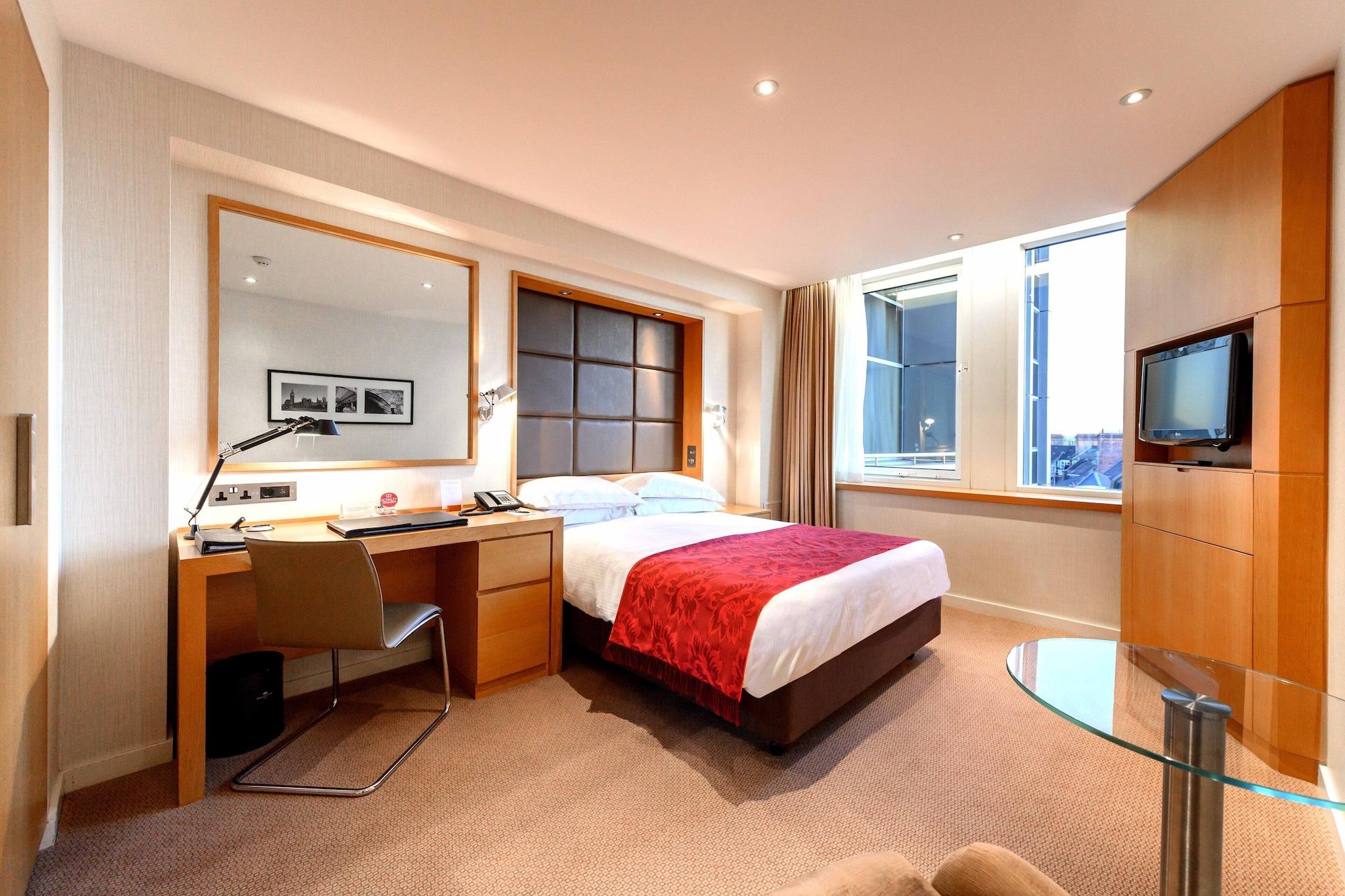 Hotell Royal Garden