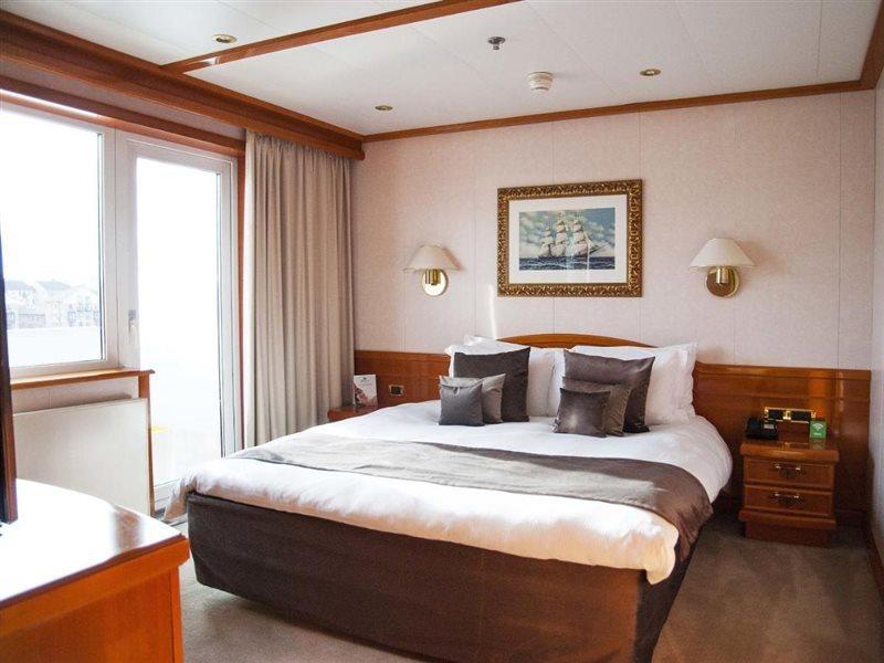 Sunborn Yacht Hotell