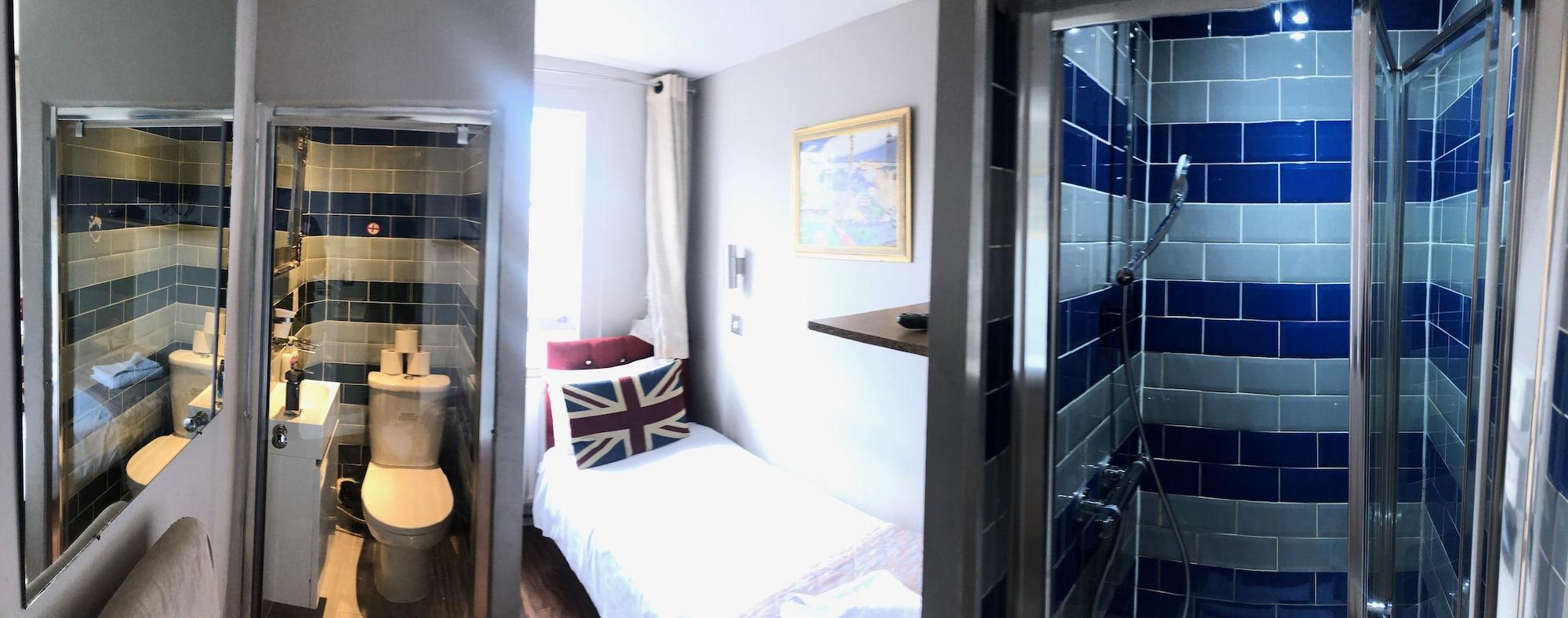 Hotel New Dawn