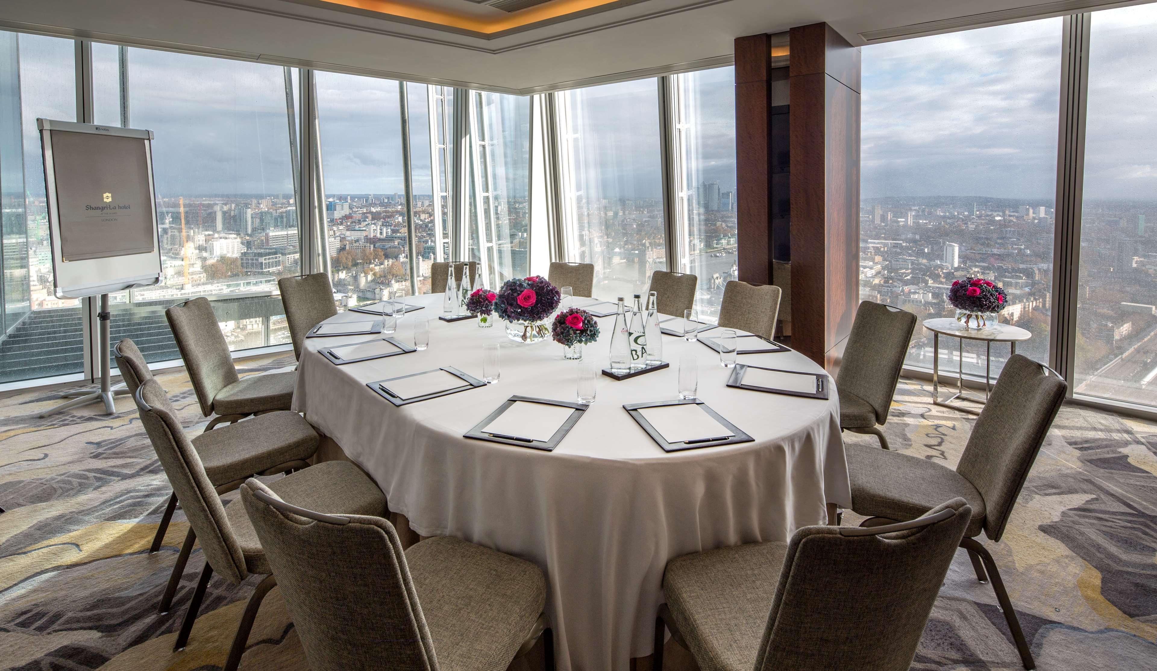 Shangri-la The Shard, Hotell 5*