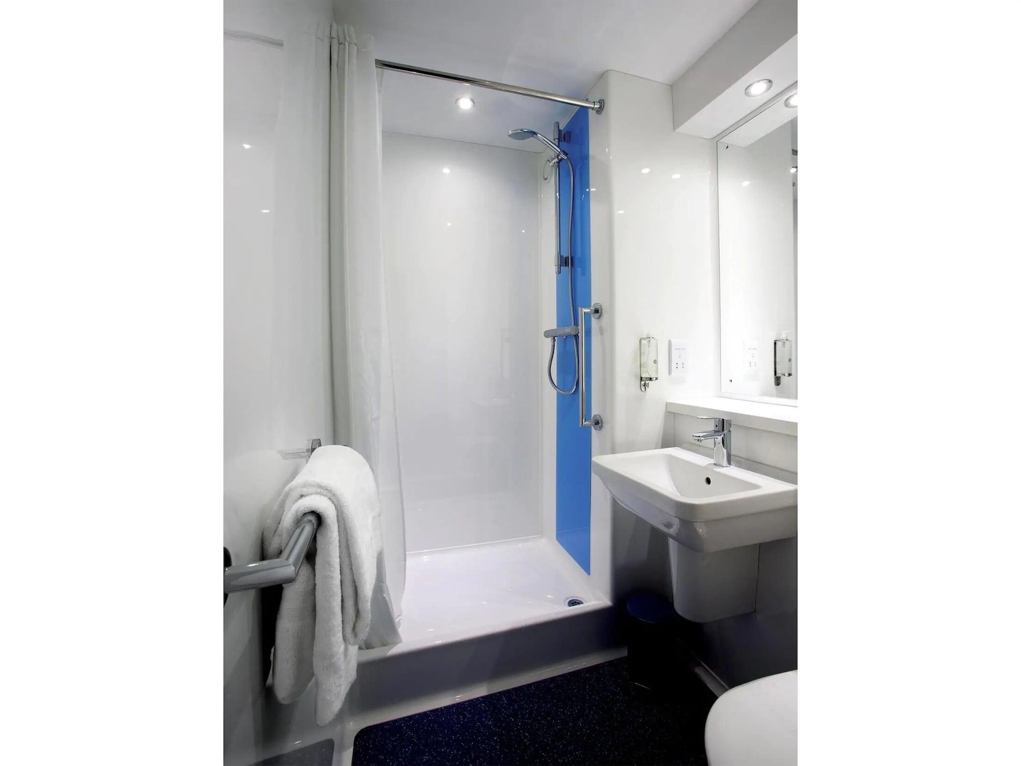 Travelodge Kings Cross Royal Scott London