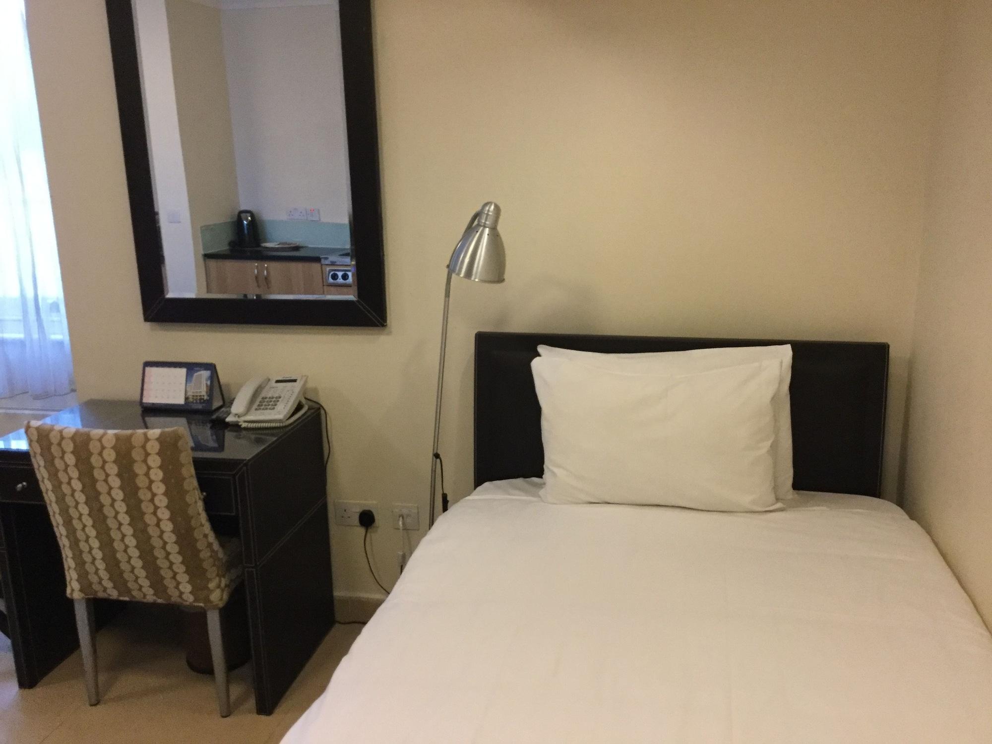 Hotel The Royale Chulan Hyde Park London