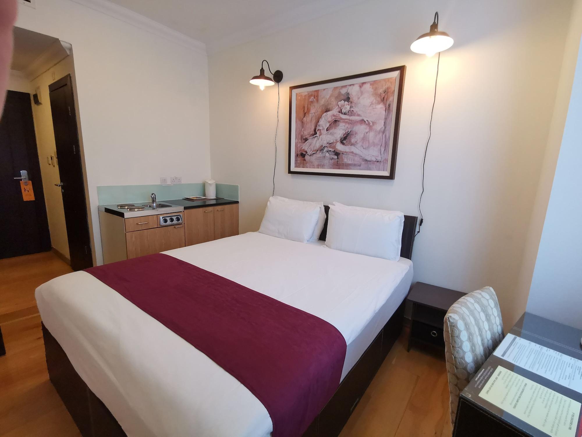 The Royale Chulan Hyde Park Hotel 3*