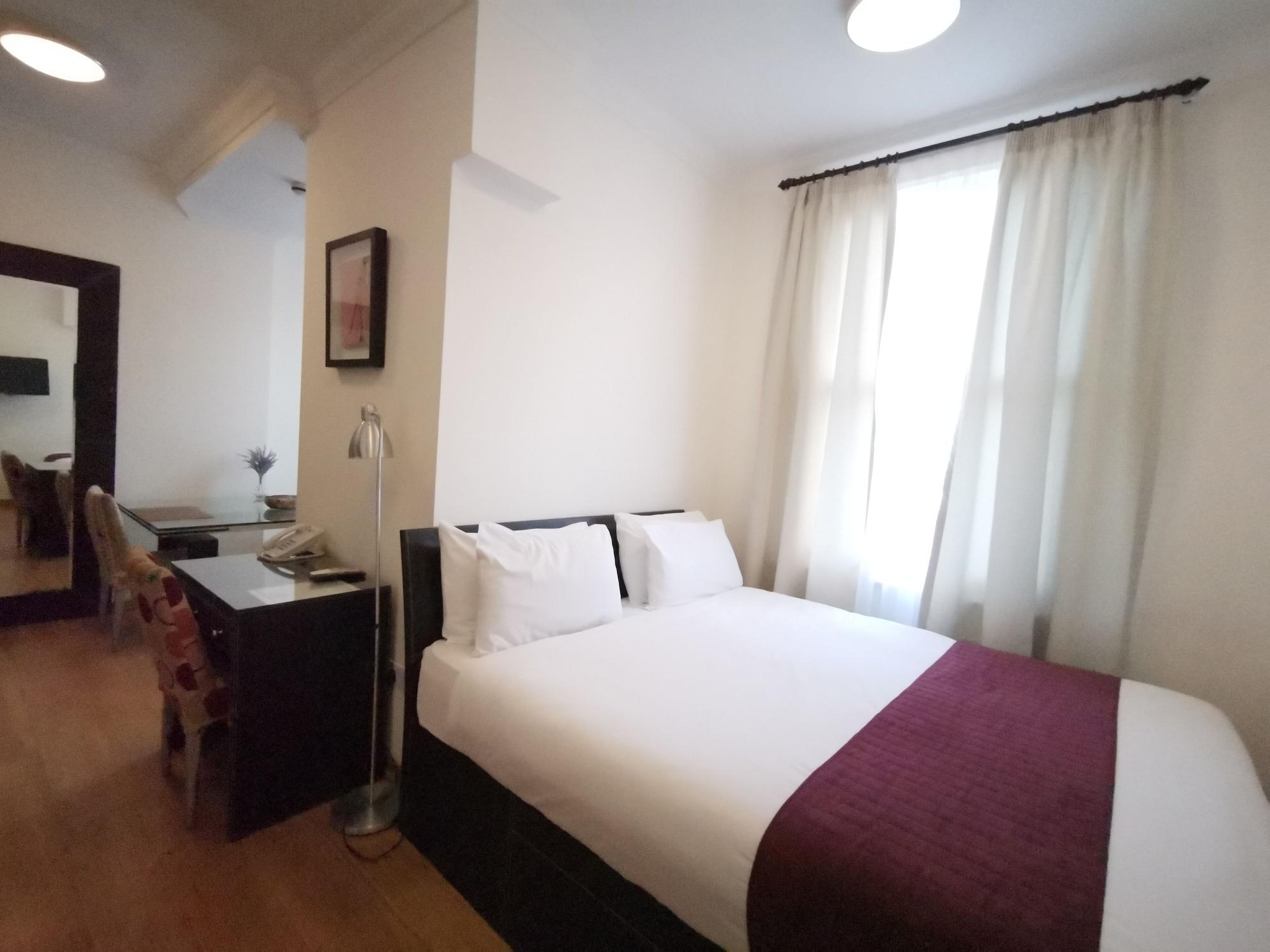 The Royale Chulan Hyde Park 3* London