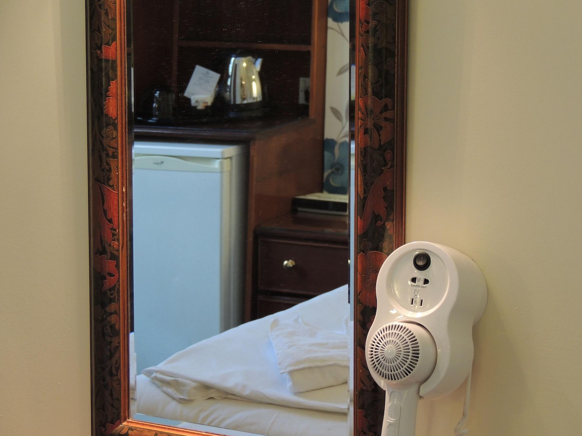 Hotel Dolphin