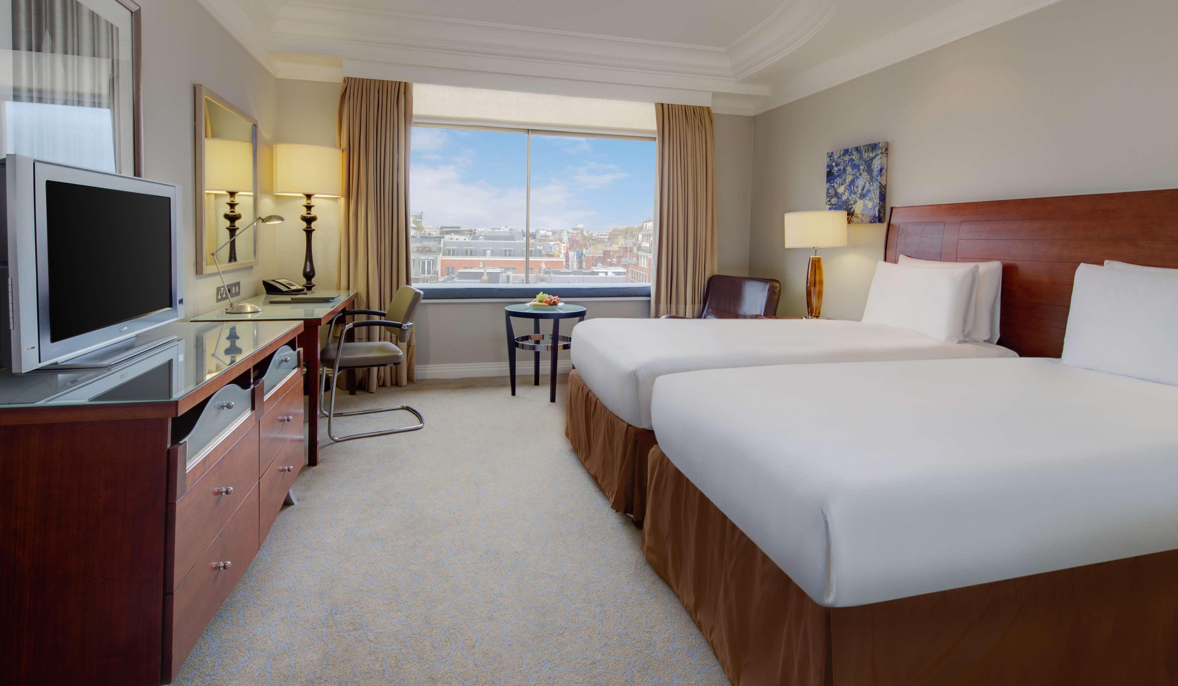 Hotell Hilton On Park Lane 5*