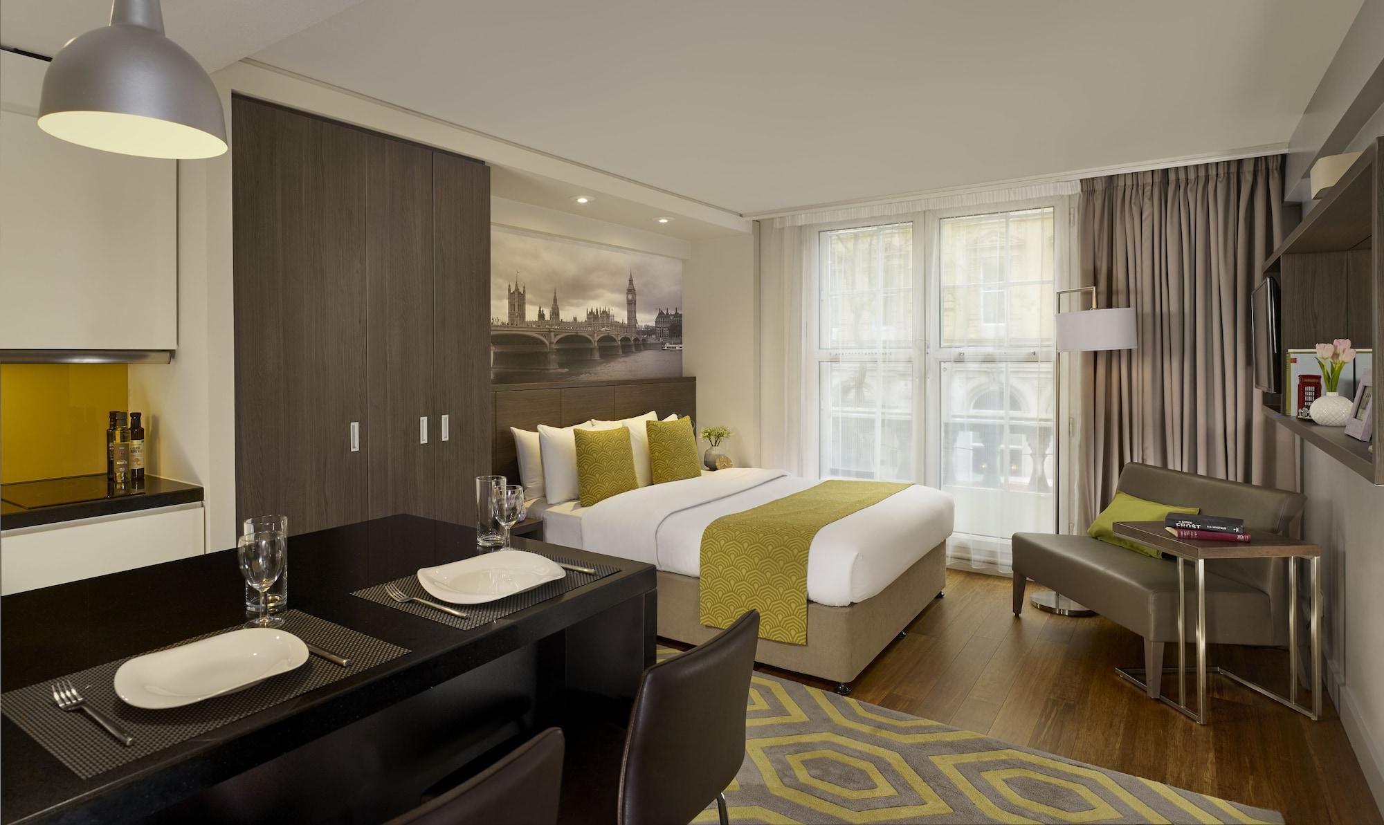 Citadines Trafalgar Square 4*
