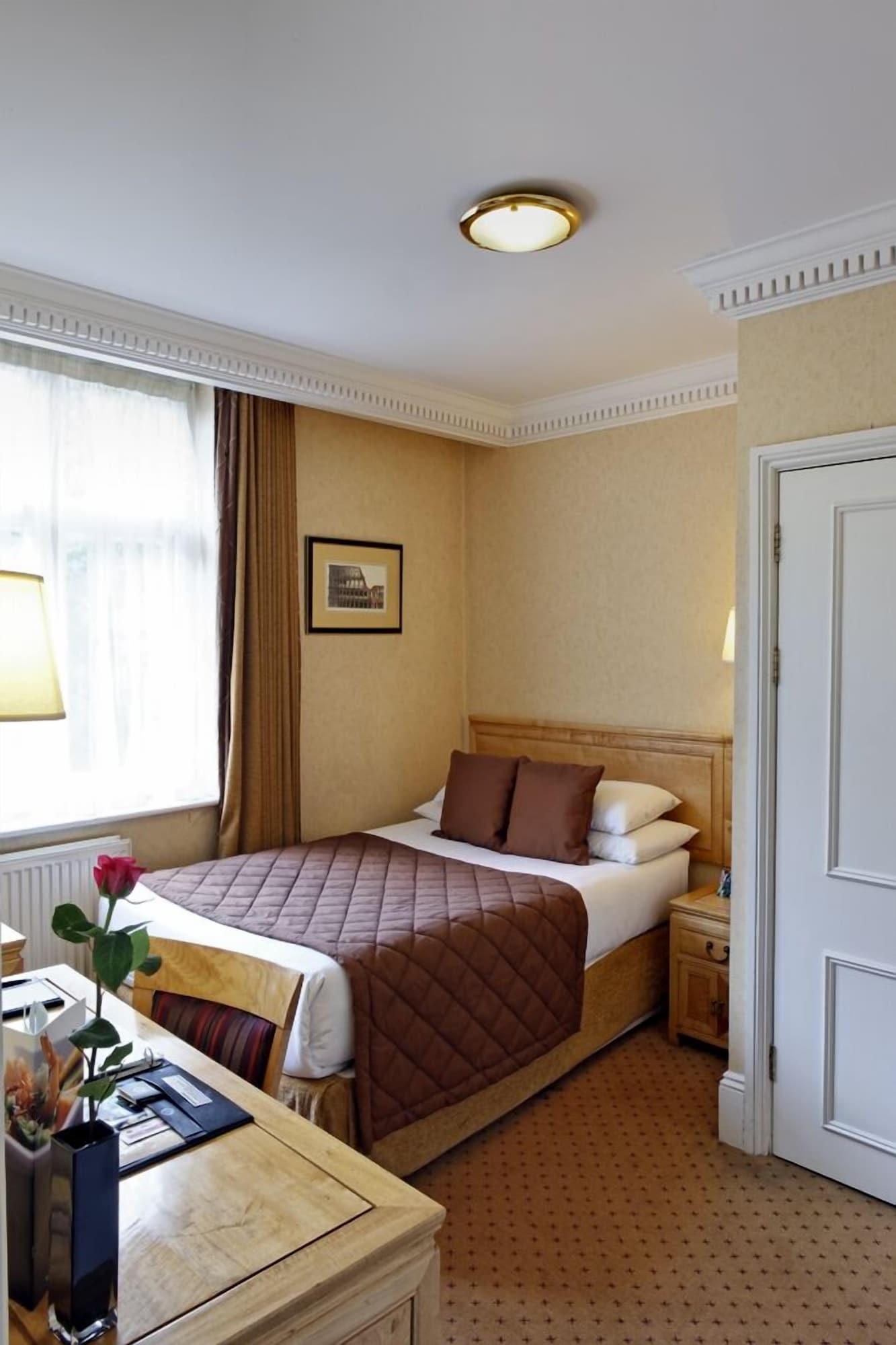 Hotel Grange Buckingham 4*