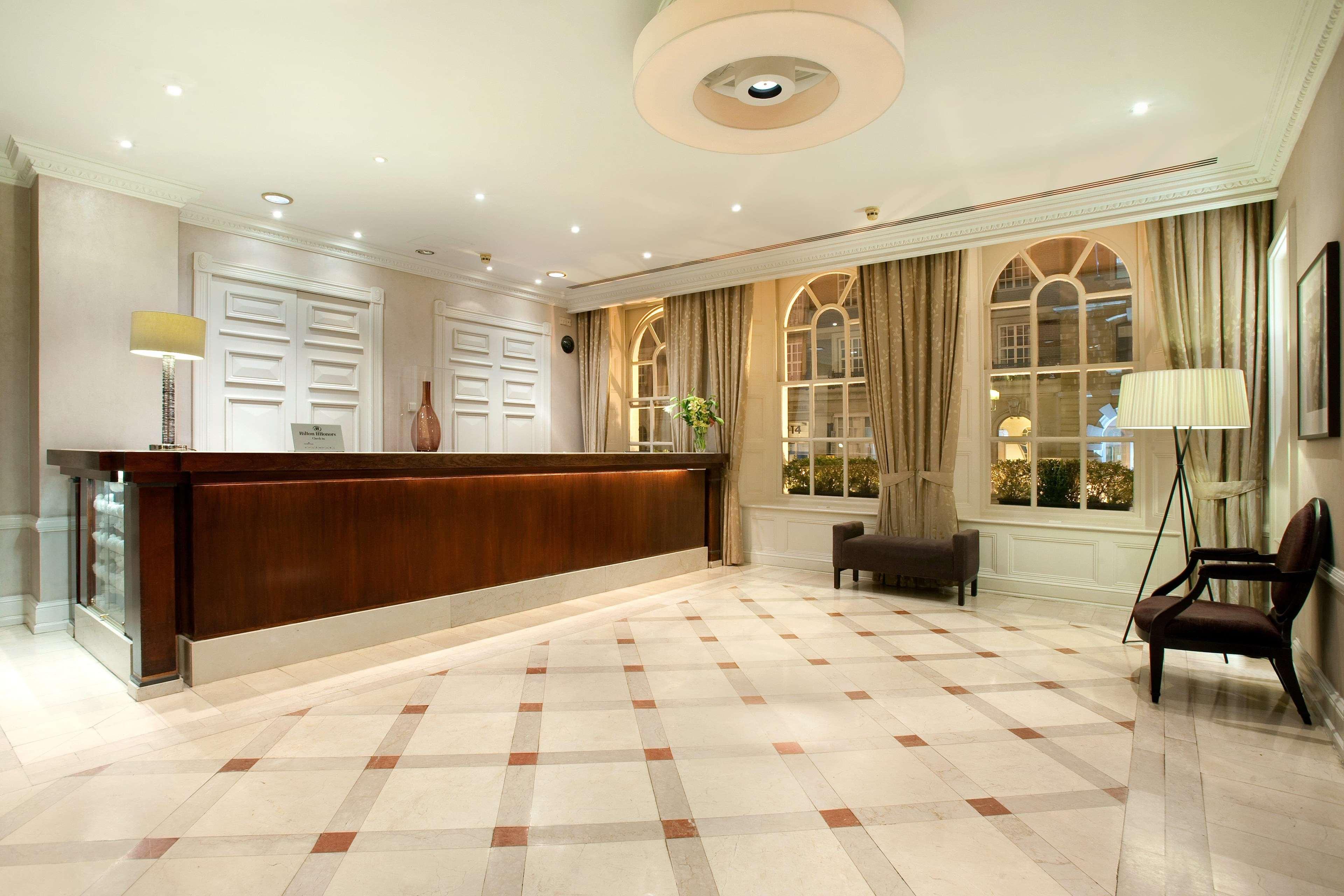 Hilton Euston 4*