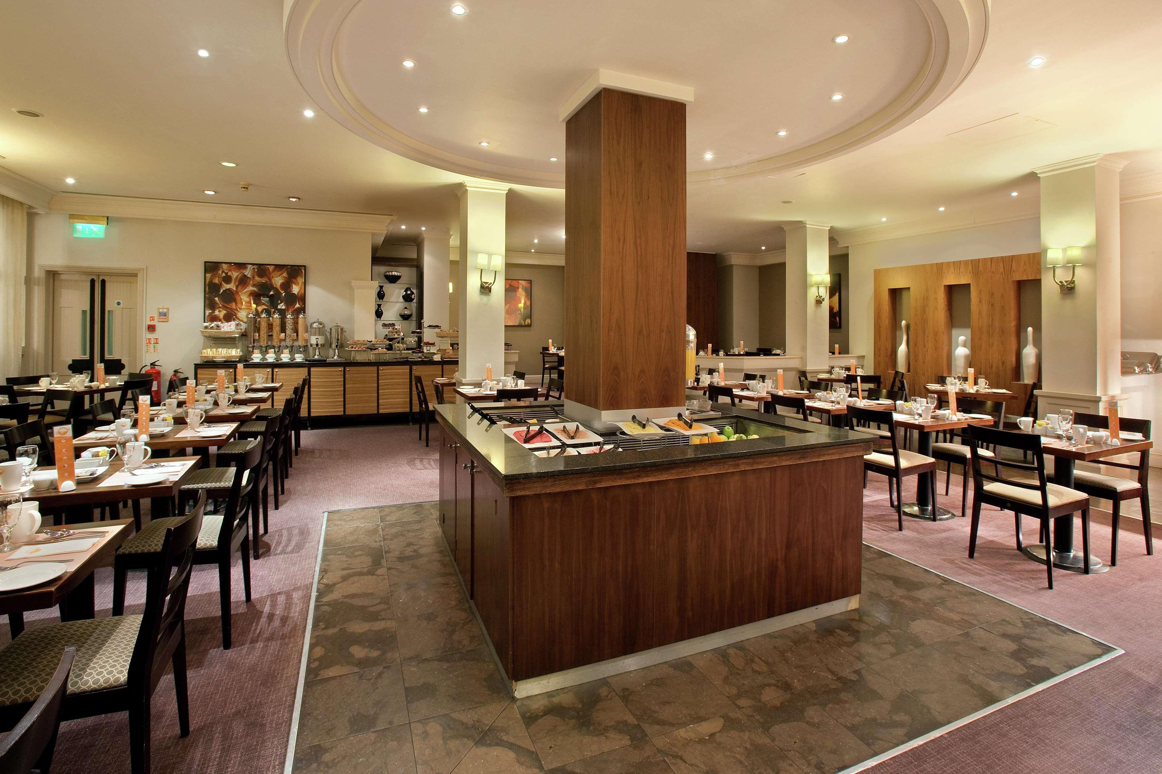 Hotell Hilton Euston 4*