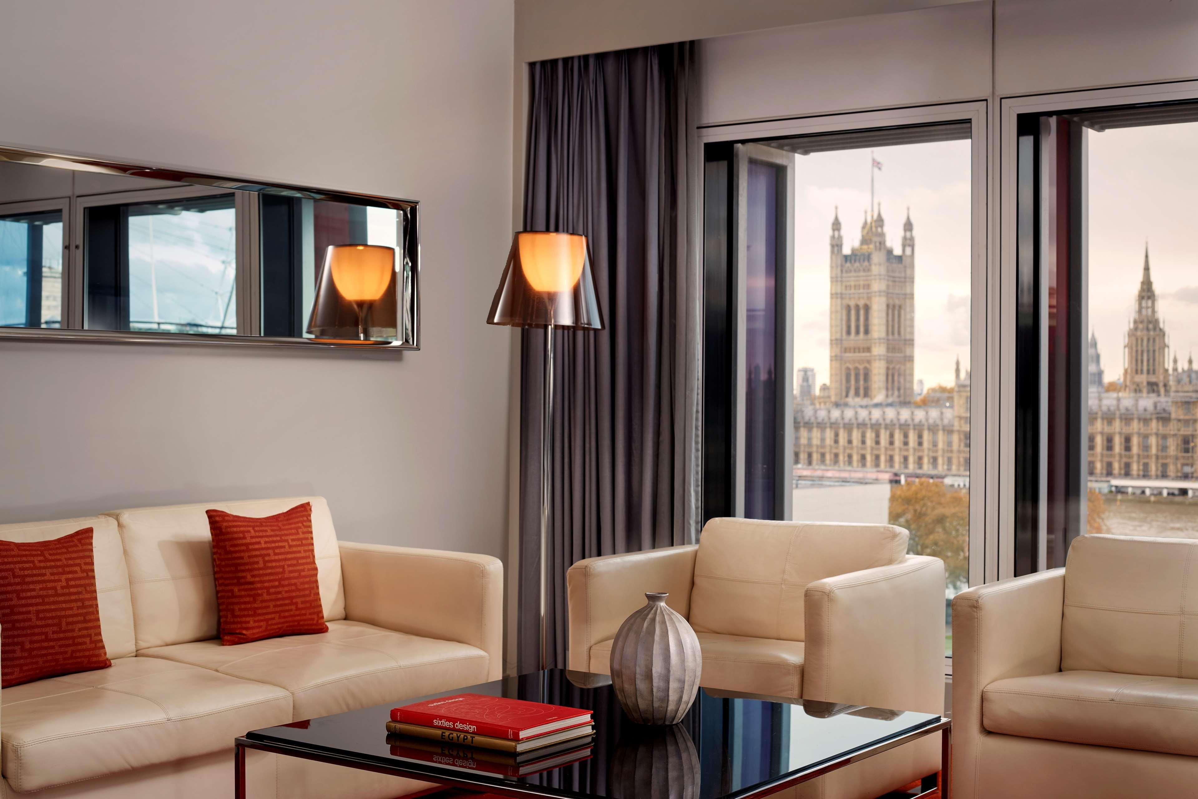 Hotel Park Plaza Westminster Bridge 4*