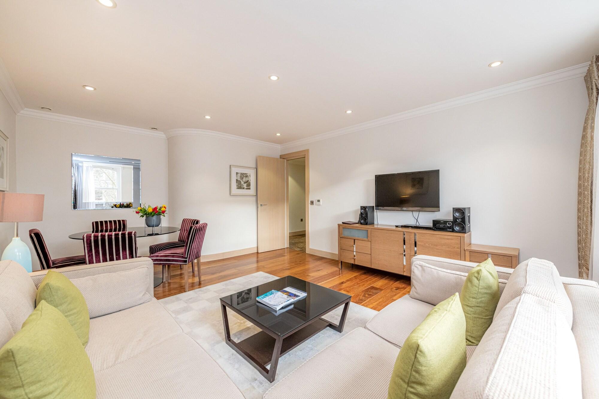 Claverley Court Knightsbridge 5* London