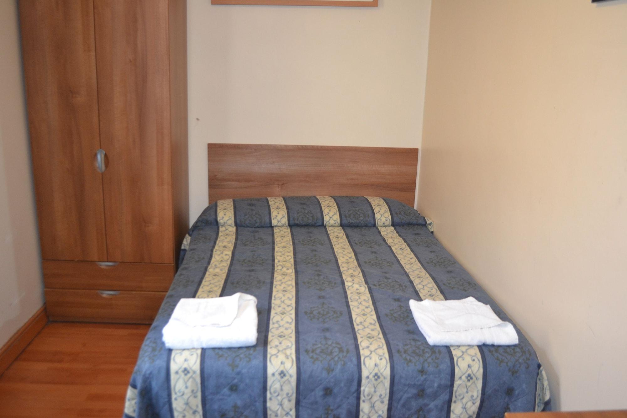 Hotell The House On Warwick London