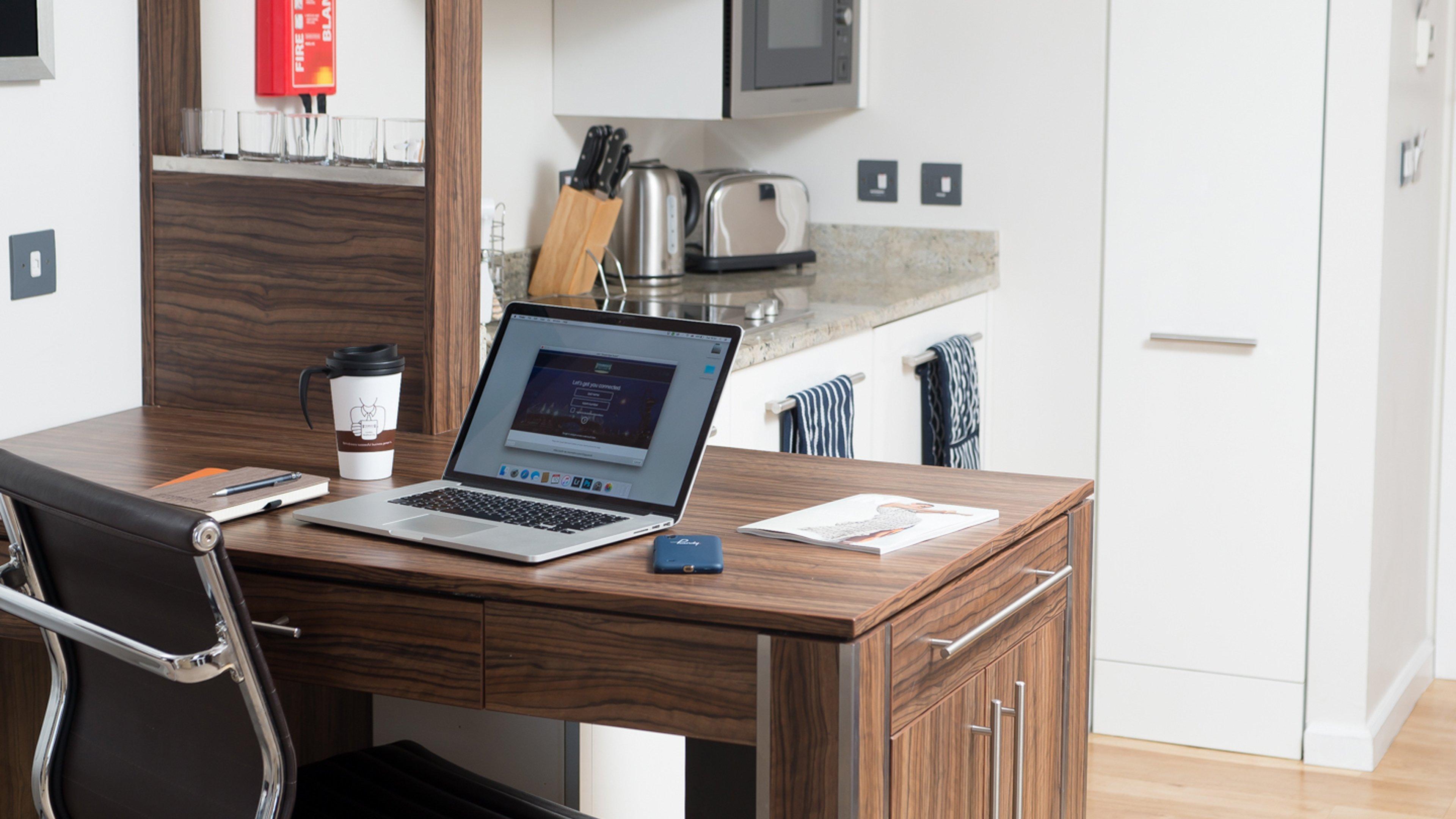 Hyatt House Stratford - 4* London