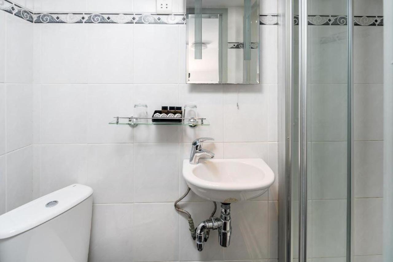 Apollo Kings Cross 3* London