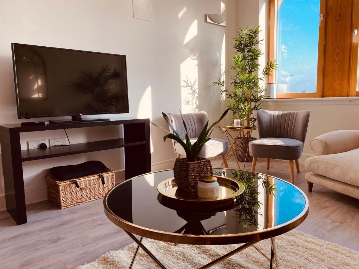 Spacious 2 Bedroom Pad In Old Street
