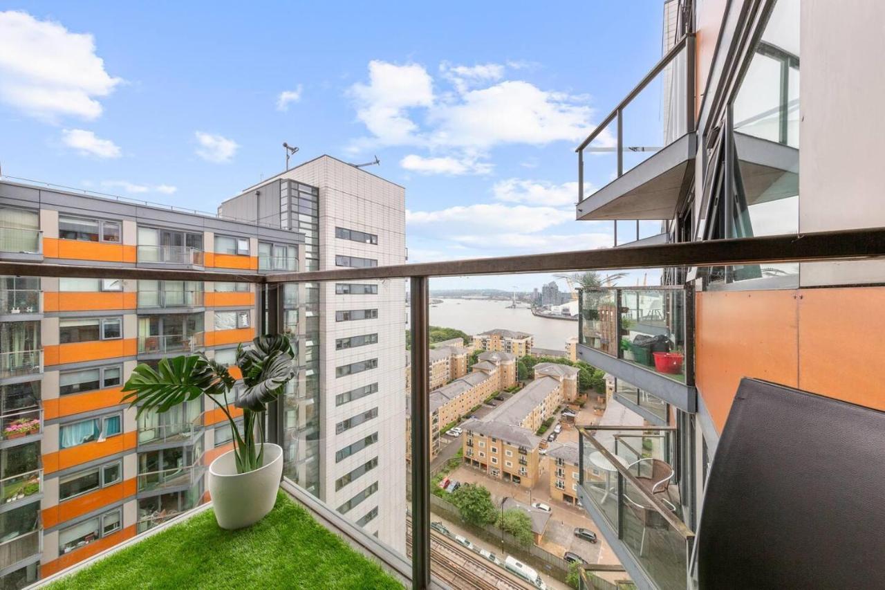 Lovely & Cosy 2 Beds Skyline View Apartment *