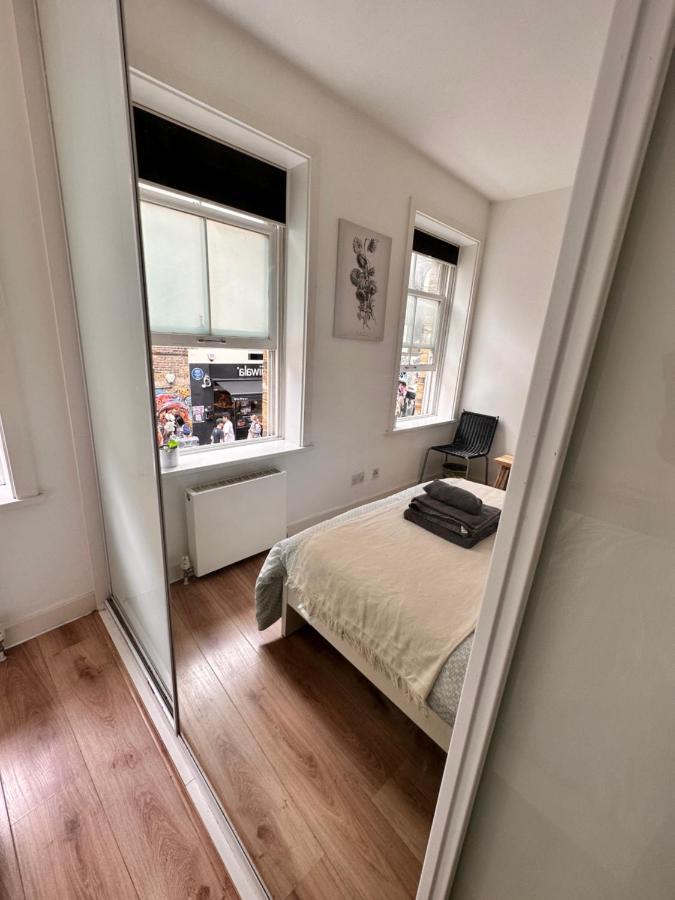 Modern 2 Bedroom Flat Next To Liverpool Street * London