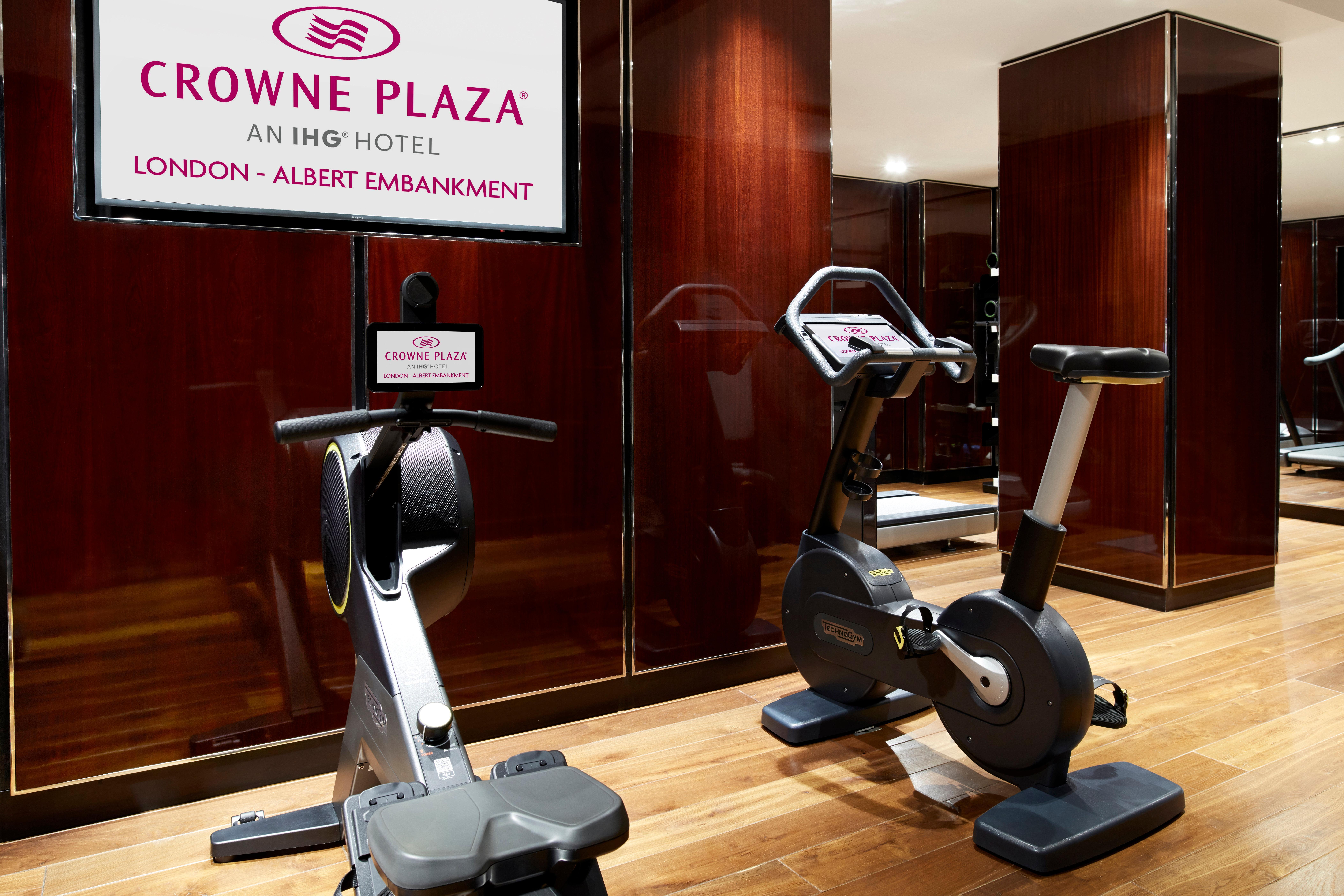 Hyatt Regency Embankment Hotell 4*