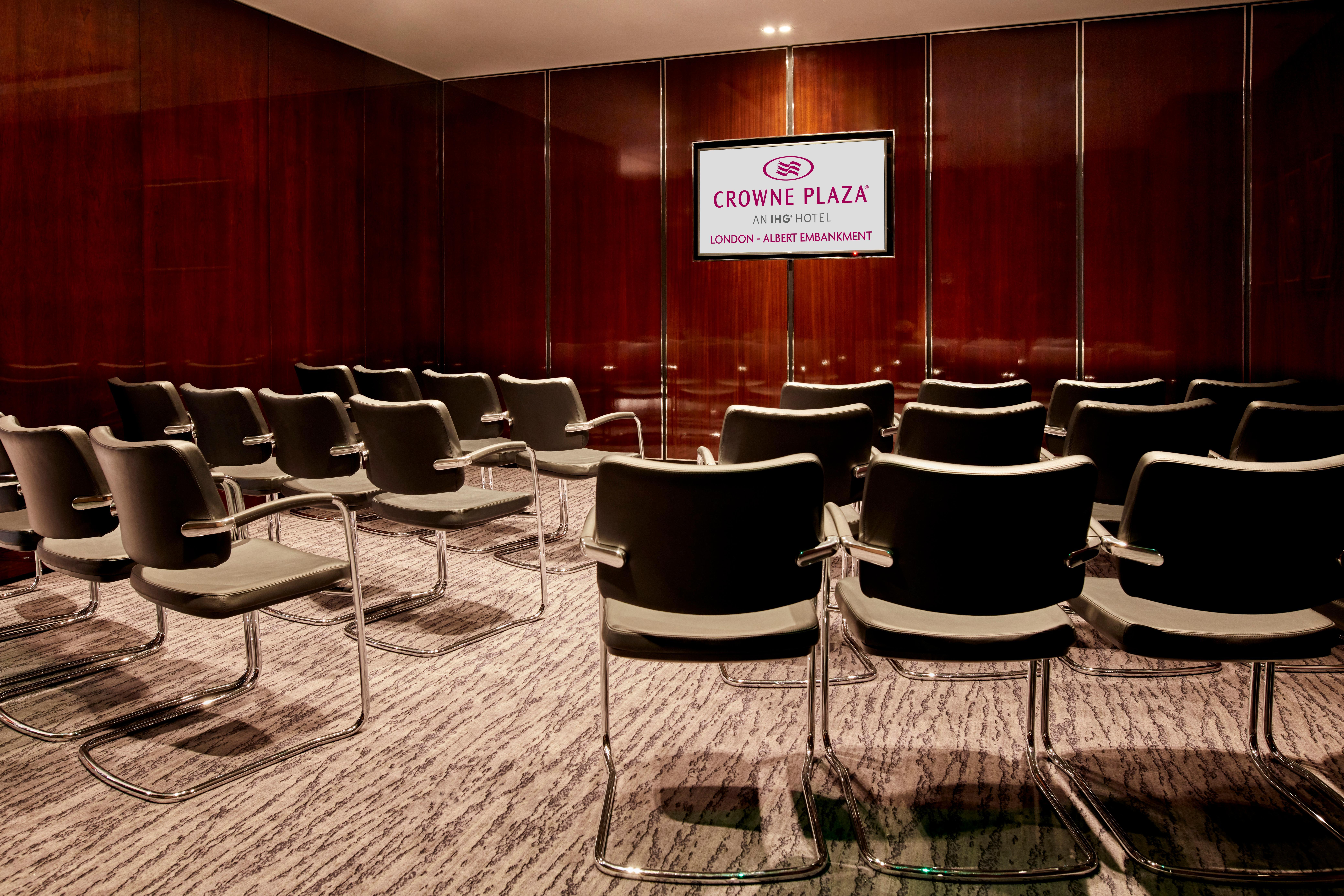 Crowne Plaza - - Embankment London