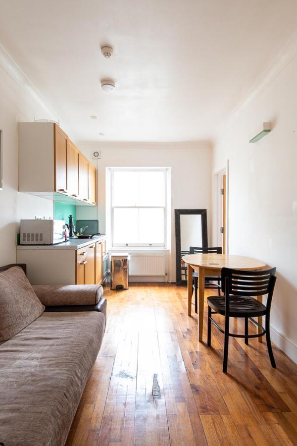 London Central Studio * Londra