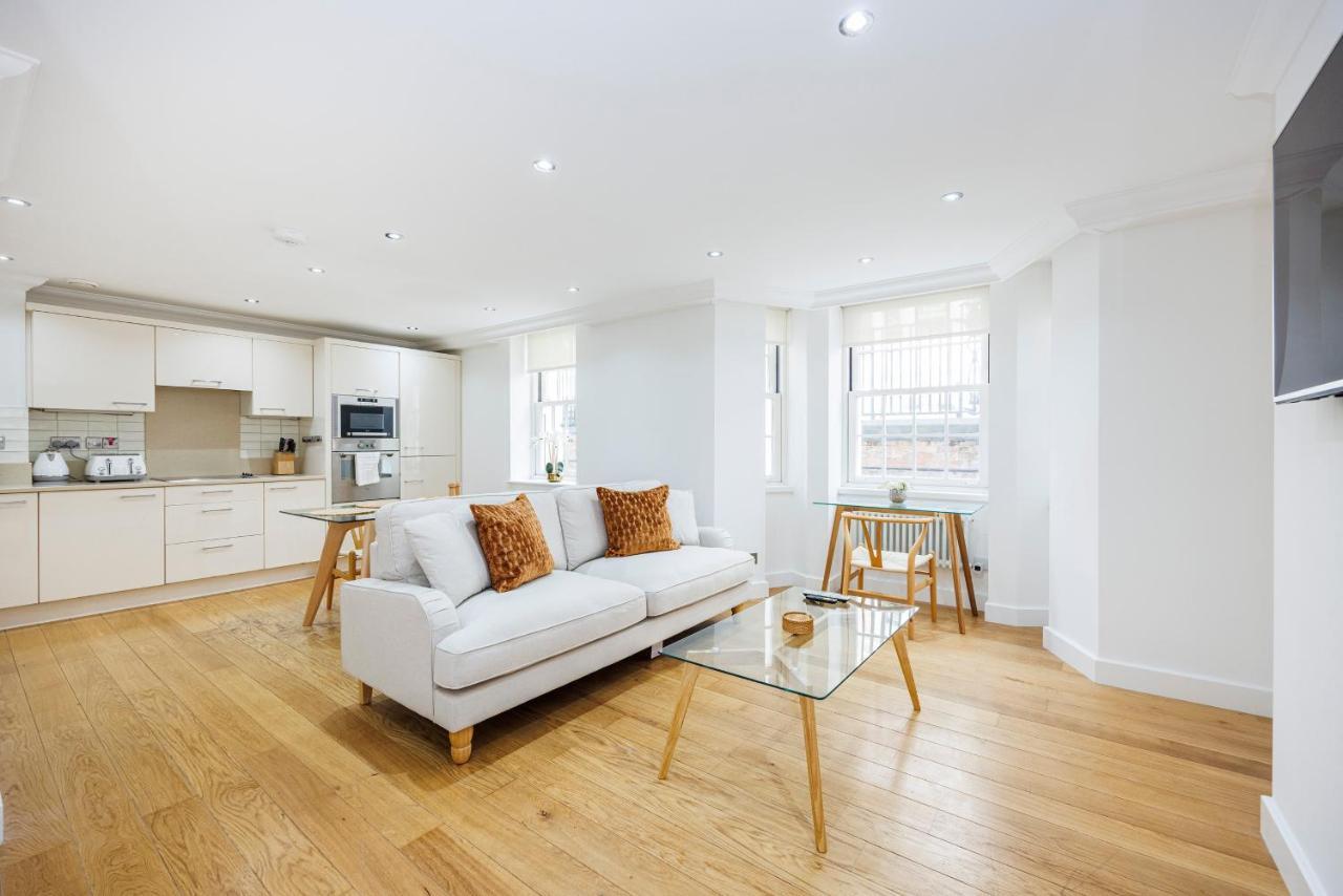 Apartment 2 Bed Just Off Tottenham Ct Rd, 2 Min To Goodge St *