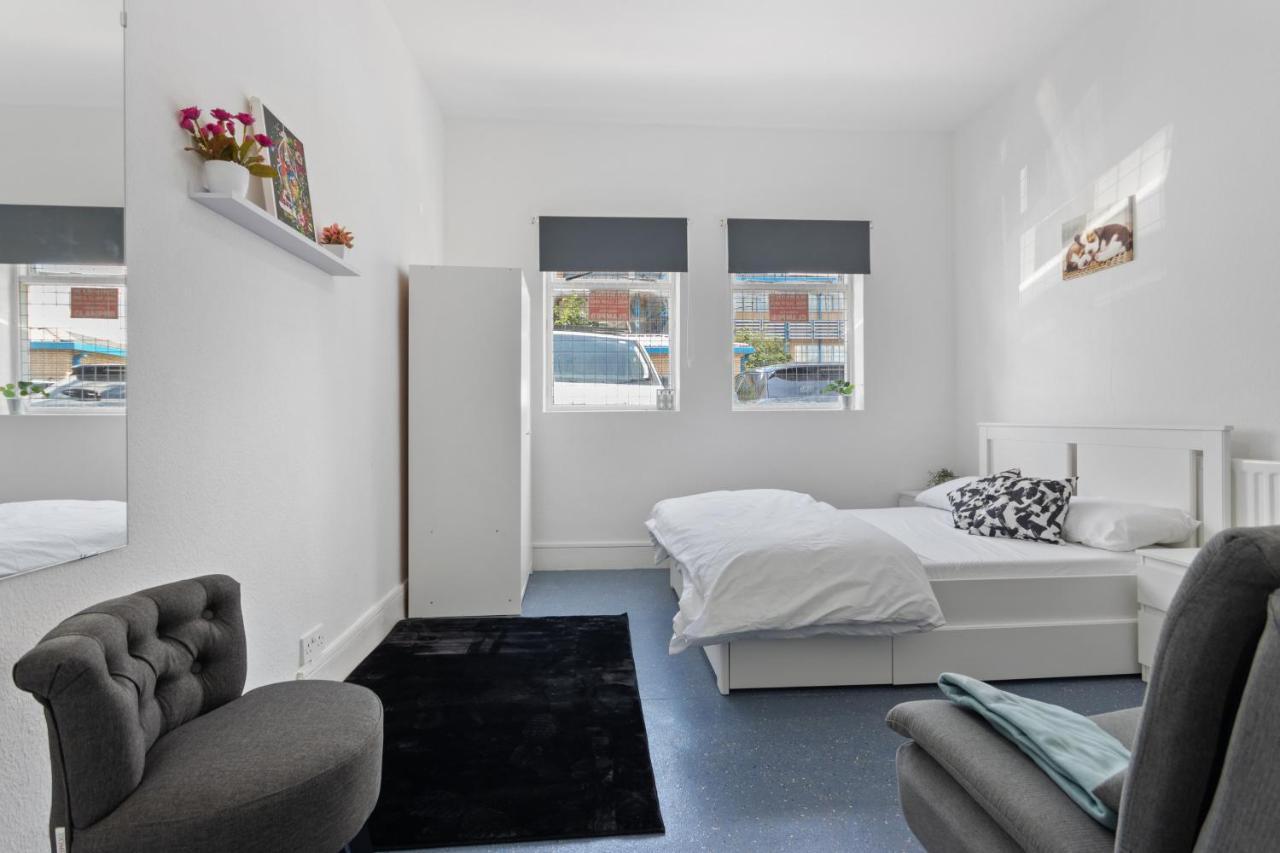 Fantastic 2bd Barking With Links To The City! Appartement Londen