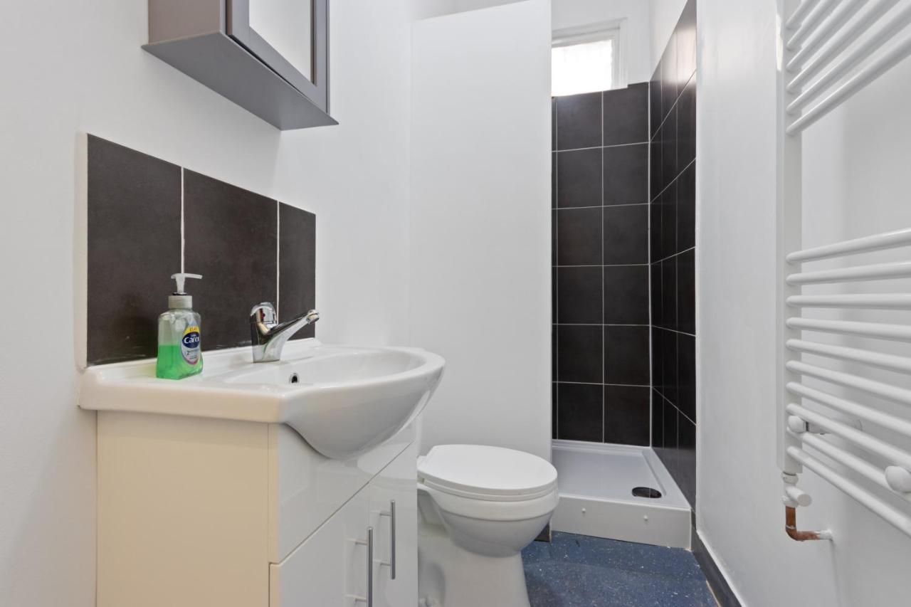 Fantastic 2bd Barking With Links To The City! Londen
