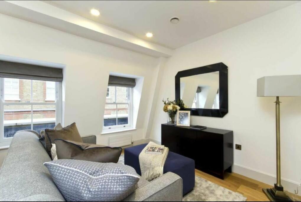 Apartment Modern Flat In Mayfair *
