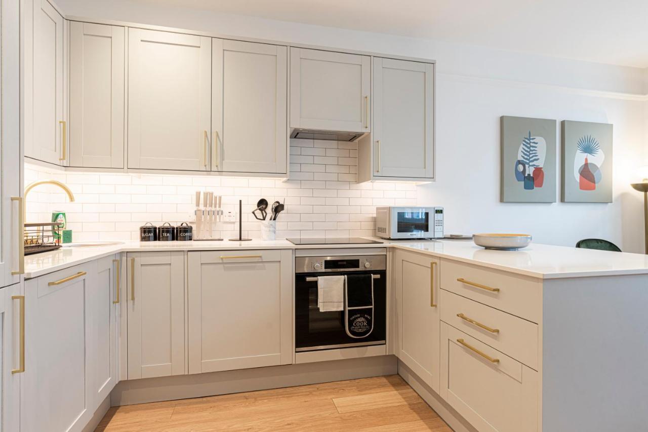 Stylish 1 Bed Flats In Soho, Next To Piccadilly Circus And Trafalgar Square * Londen