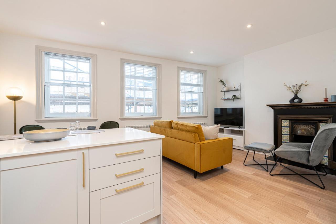 Stylish 1 Bed Flats In Soho, Next To Piccadilly Circus And Trafalgar Square Appartement *