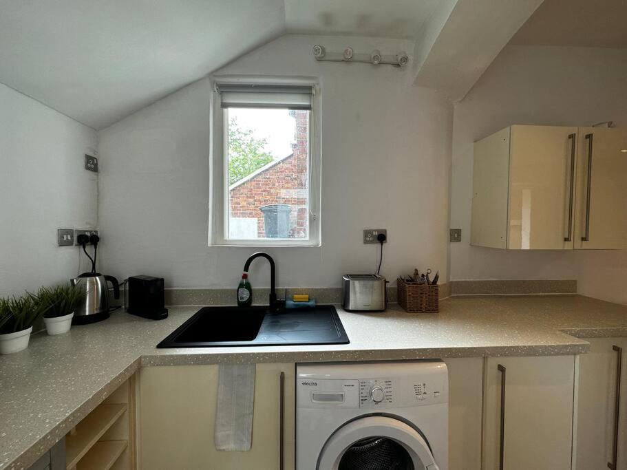 Appartement Spacious For 4 Near Regents Park N1
