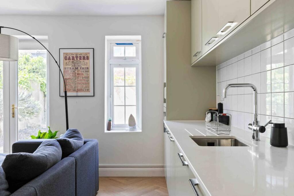 Modern 3 Bed In Tottenham Appartement Londen