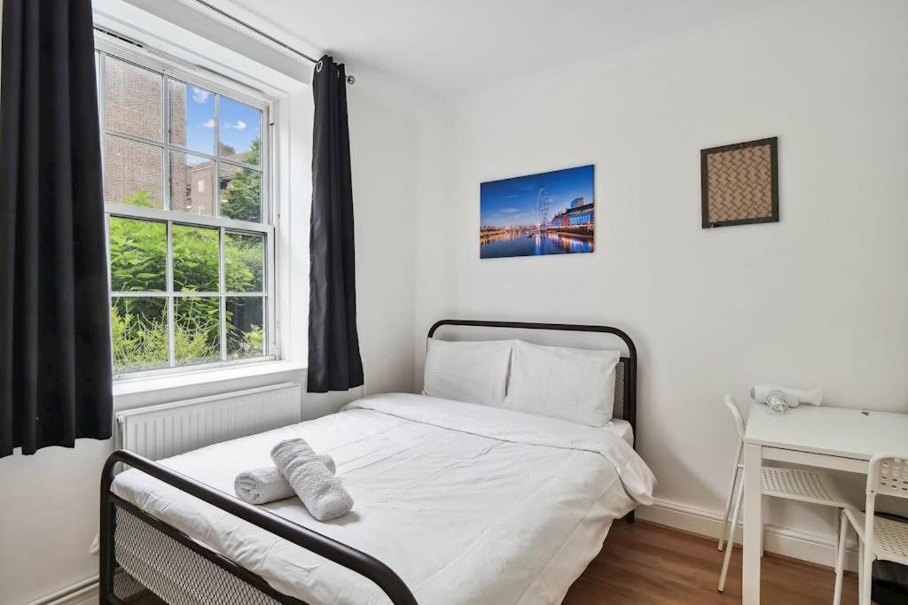 Aplacetostay Apartment, Waterloo * London