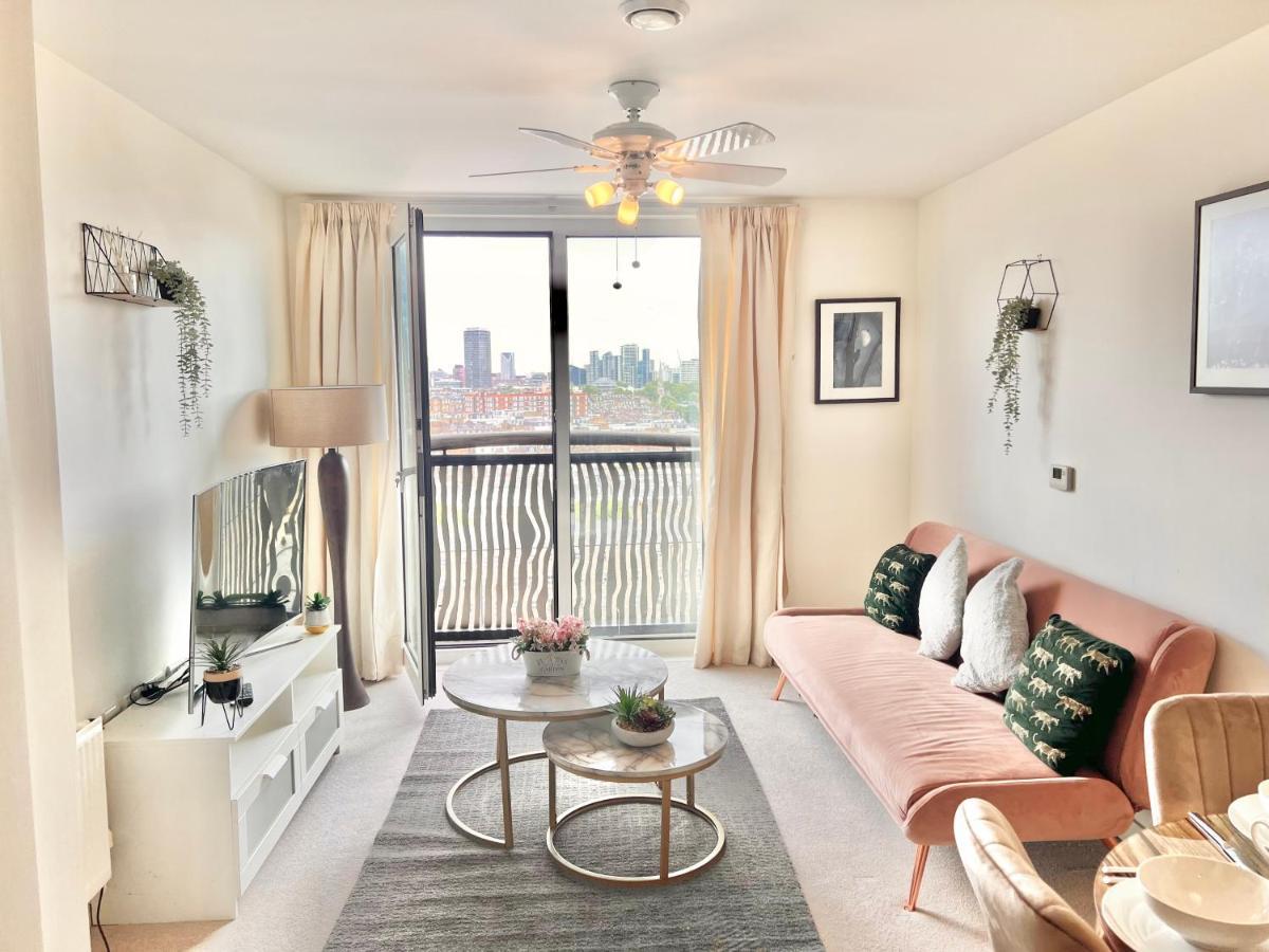 Skyline View Highest Floor Service Appartement