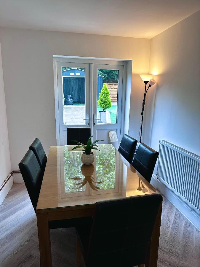 Vakantiehuis Charming 4 Bedrooms House With Garden In Heart Of Camden *