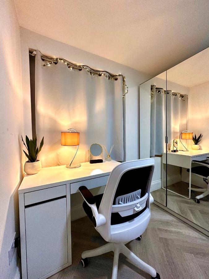 Vakantiehuis Charming 4 Bedrooms House With Garden In Heart Of Camden Londen