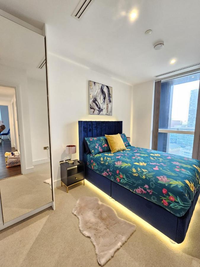 2 Bed Luxurious Canary Wharf Leilighet *