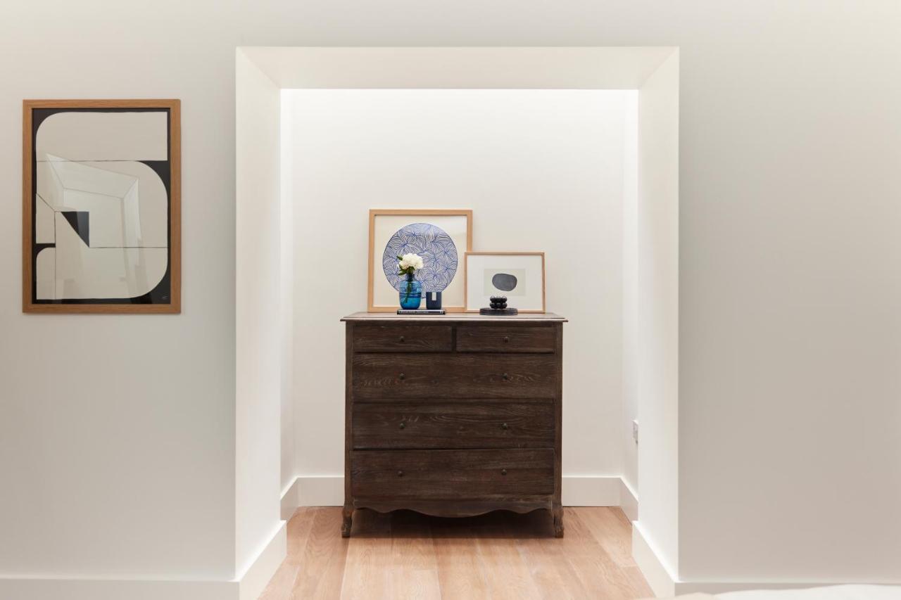 The Ravenscourt Park Escape - Bright 2bdr Flat *