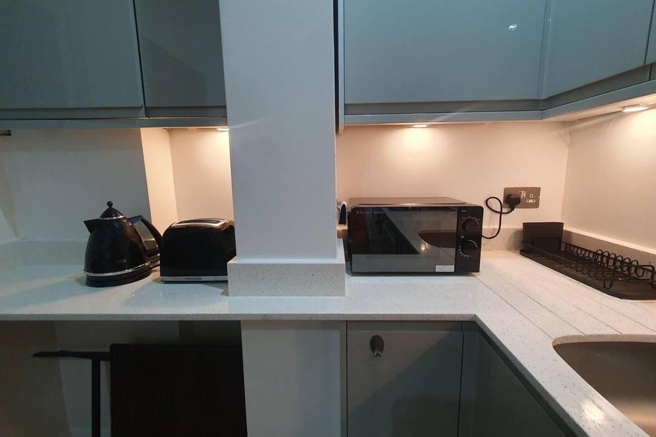 Cosy 1-bed In Alexandra Palace Appartamento *